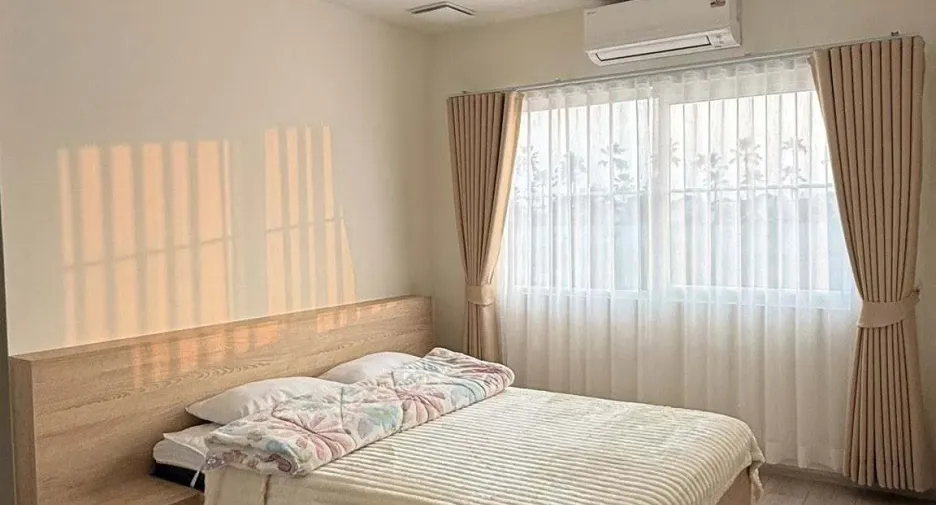 出租 4 卧室 独立屋 在 Bang Phli, Samut Prakan