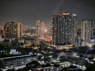 For rent 2 bedrooms condo in Thon Buri, Bangkok