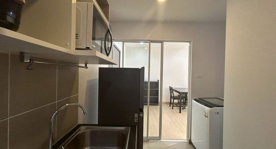 Condo en alquiler de 2 habitaciones en Bang Kapi, Bangkok