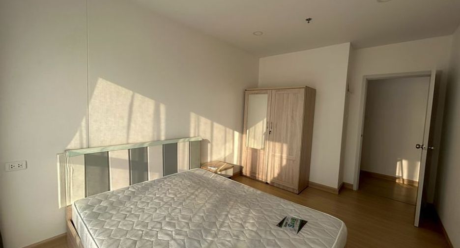 Condo en alquiler de 2 habitaciones en Bang Kapi, Bangkok
