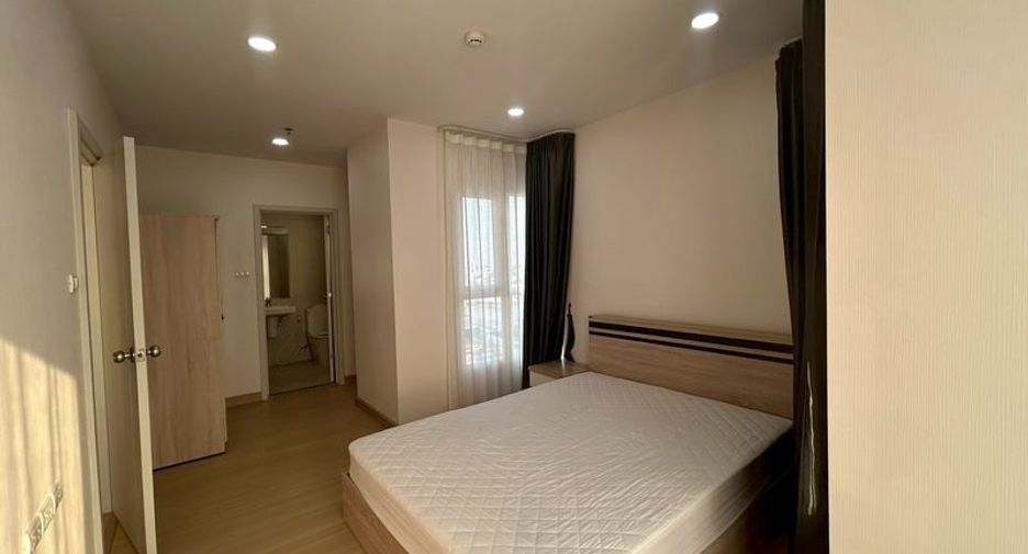 Condo en alquiler de 2 habitaciones en Bang Kapi, Bangkok