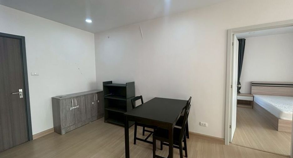Condo en alquiler de 2 habitaciones en Bang Kapi, Bangkok