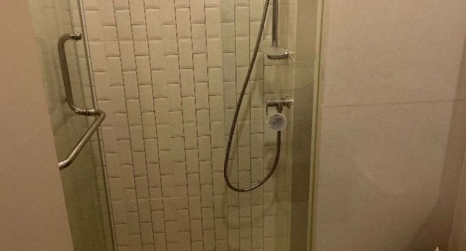 Аренда 2 спальни кондо в Щаттхана, Бангкок