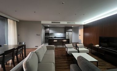For rent 4 ベッドルーム condo in Khlong Toei, Bangkok