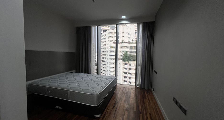 Wohnung zur Miete mit 4 Zimmer in Khlong Toei, Bangkok