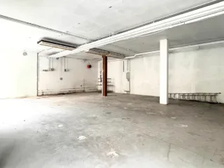 Local comercial en alquiler en Watthana, Bangkok
