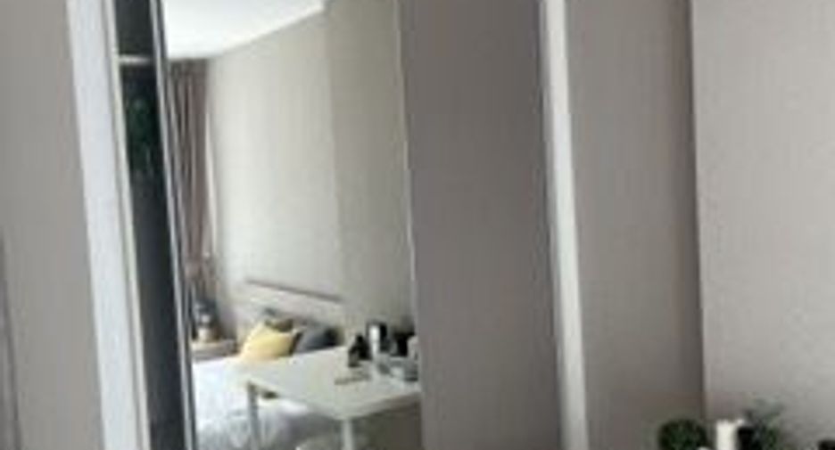 Wohnung zur Miete mit 1 Zimmer in Huai Khwang, Bangkok