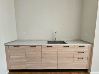 Продажа 4 спальни кондо в Щаттхана, Бангкок