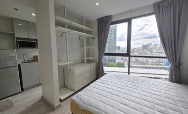 Condo en alquiler de estudio en Khlong San, Bangkok