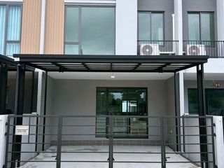 Reihenhaus zur Miete mit 3 Zimmer in Bang Phli, Samut Prakan