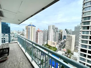 For rent 1 bed condo in Watthana, Bangkok