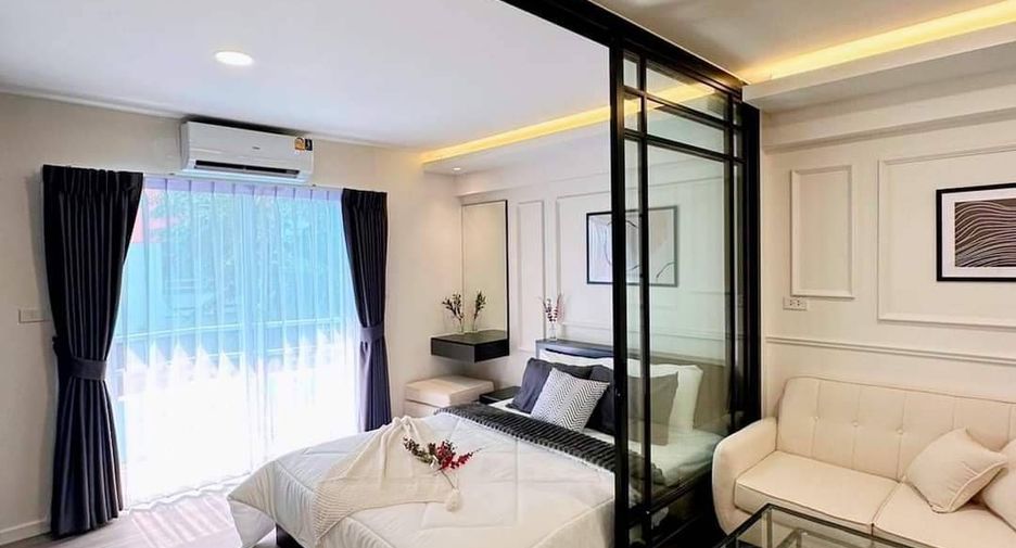 For sale 1 bed condo in Wang Thonglang, Bangkok