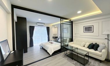 For sale 1 bed condo in Wang Thonglang, Bangkok