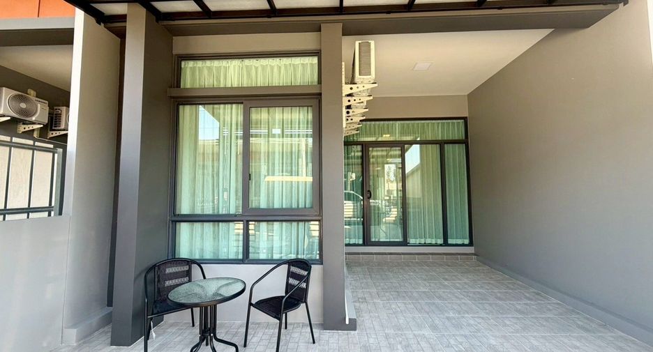 For rent 2 bedrooms townhouse in Thalang, Phuket