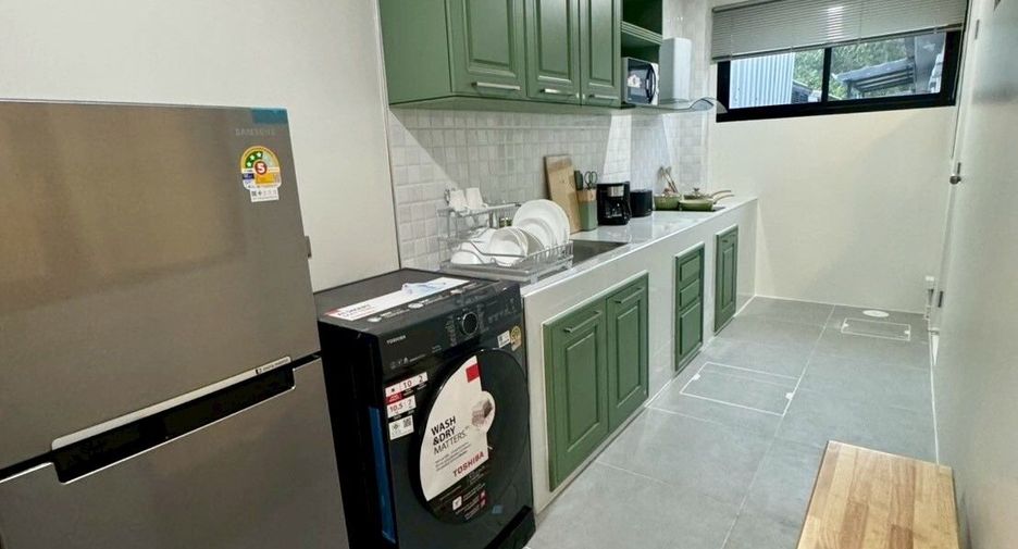 For rent 2 bedrooms townhouse in Thalang, Phuket