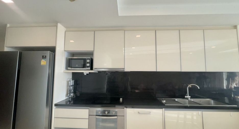 For rent 2 bedrooms condo in Mueang Phuket, Phuket