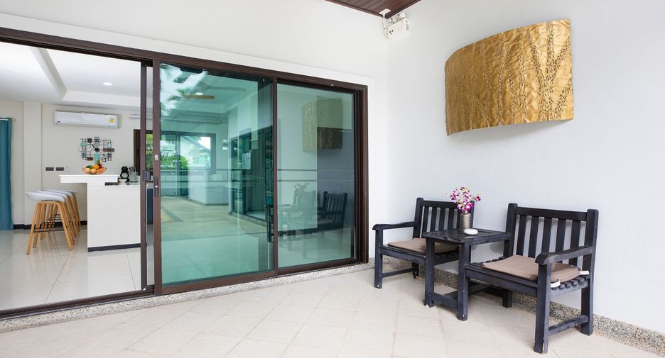 For sale 3 bedrooms villa in Mueang Phuket, Phuket