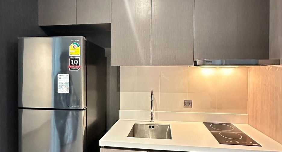 For rent studio condo in Watthana, Bangkok