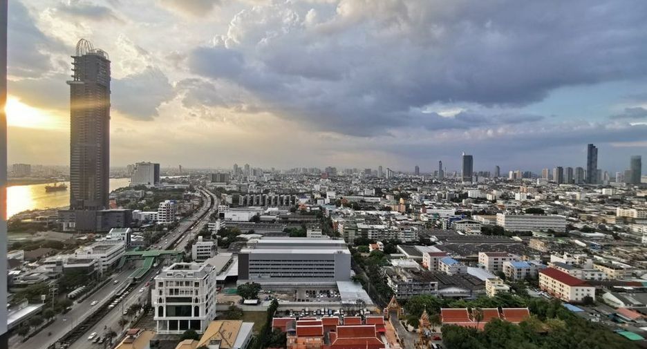 For sale and for rent 2 bedrooms condo in Yan Nawa, Bangkok