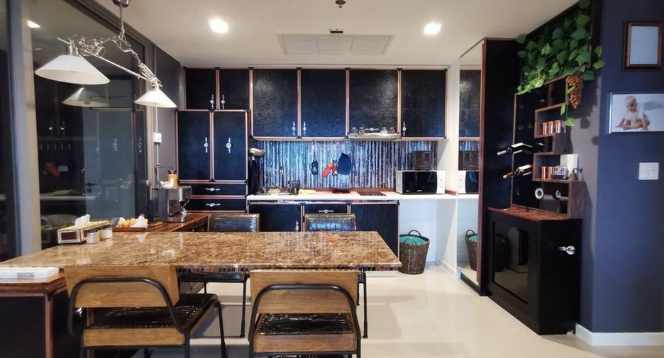 For sale and for rent 2 bedrooms condo in Yan Nawa, Bangkok