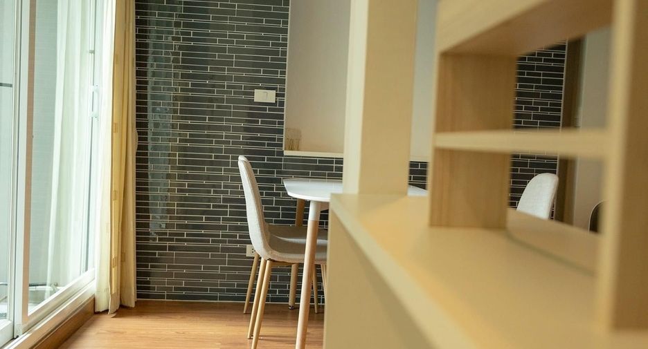 For rent 1 bed condo in Bang Kapi, Bangkok