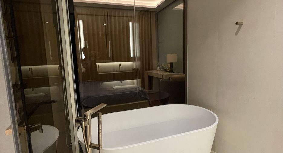 For sale and for rent studio condo in Khlong Toei, Bangkok