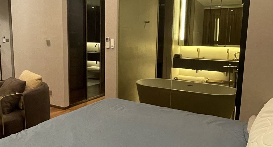 For sale and for rent studio condo in Khlong Toei, Bangkok