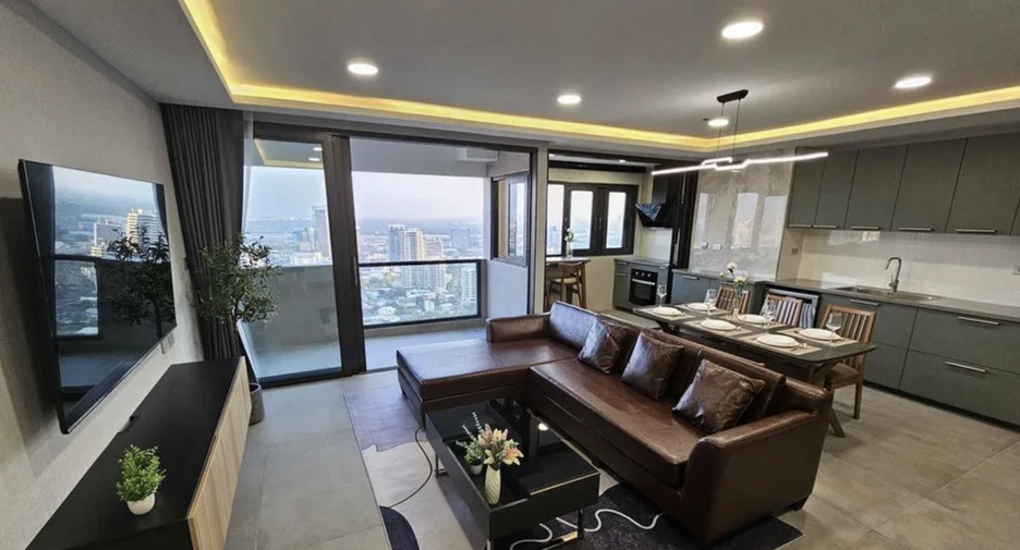 For sale and for rent 3 bedrooms condo in Khlong Toei, Bangkok