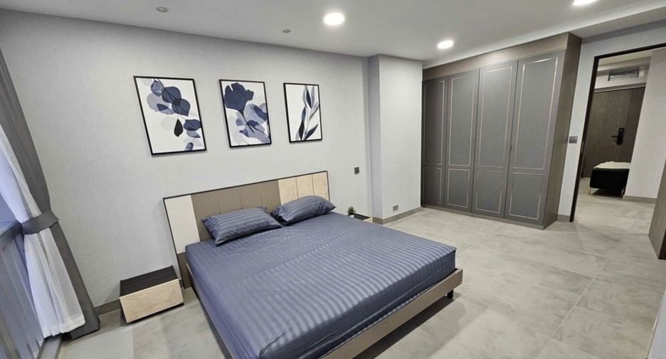For sale and for rent 3 bedrooms condo in Khlong Toei, Bangkok