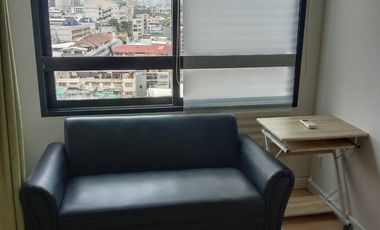 À louer studio condo à Sathon, Bangkok