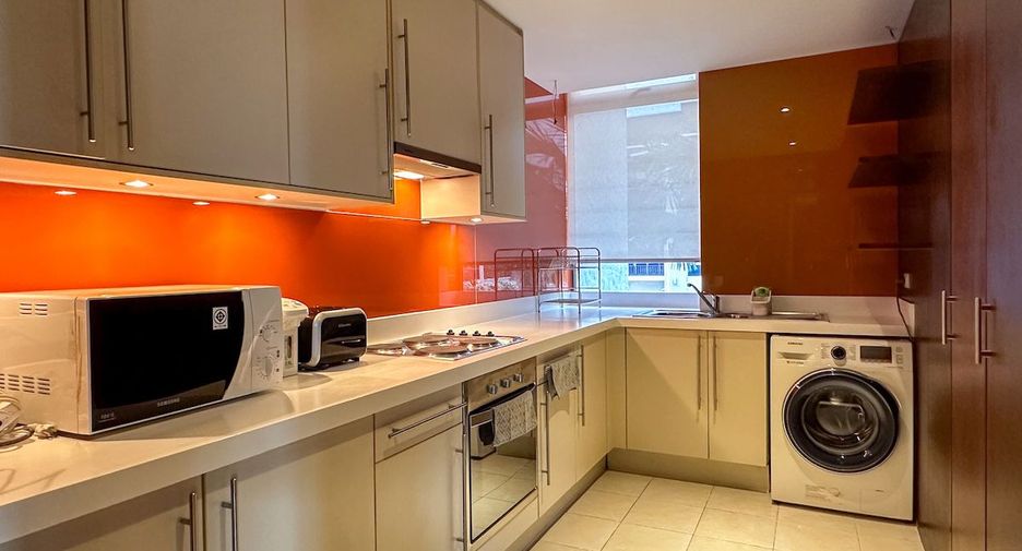 For rent 2 bedrooms condo in Mueang Phuket, Phuket