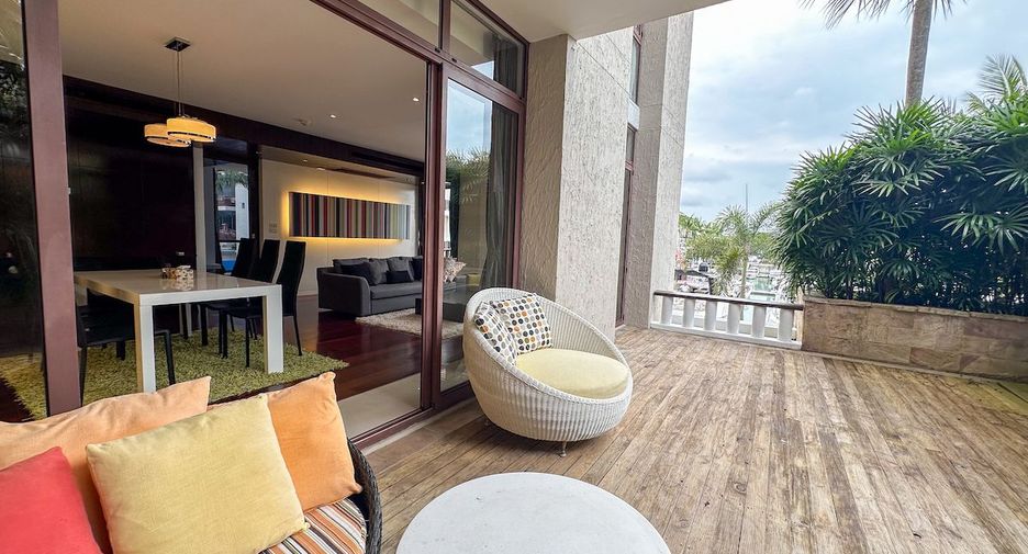 For rent 2 bedrooms condo in Mueang Phuket, Phuket