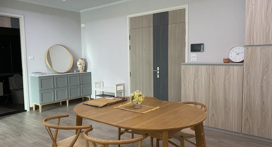 Condo en alquiler de 3 habitaciones en Ratchathewi, Bangkok