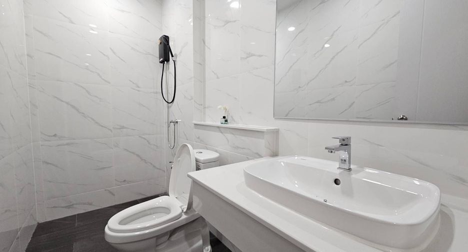 For sale and for rent 2 bedrooms townhouse in Wang Thonglang, Bangkok