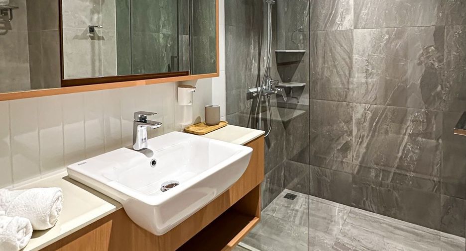 For sale 3 bedrooms condo in Thalang, Phuket