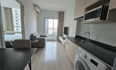Condo en alquiler de 1 habitaciones en Huai Khwang, Bangkok