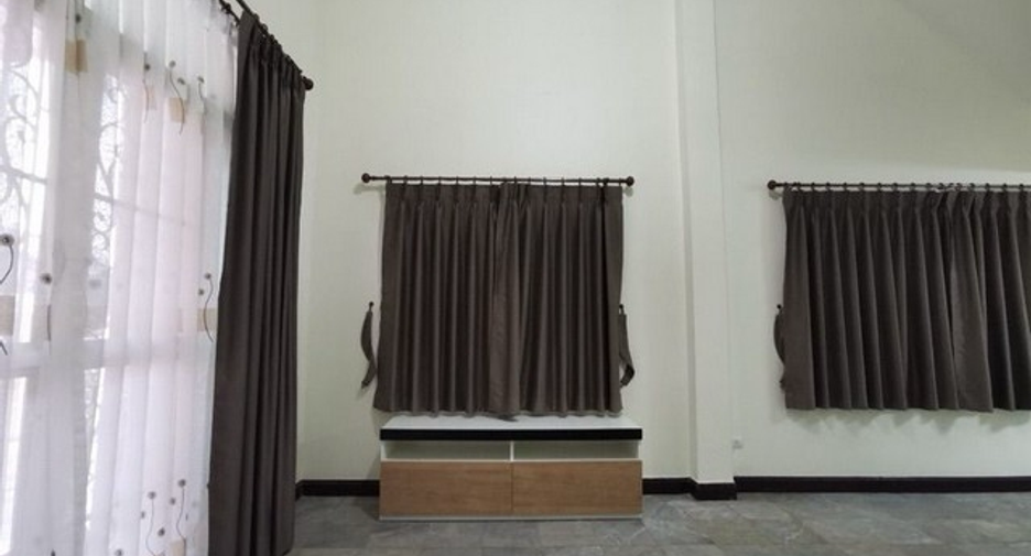 Reihenhaus zur Miete mit 3 Zimmer in Khan Na Yao, Bangkok