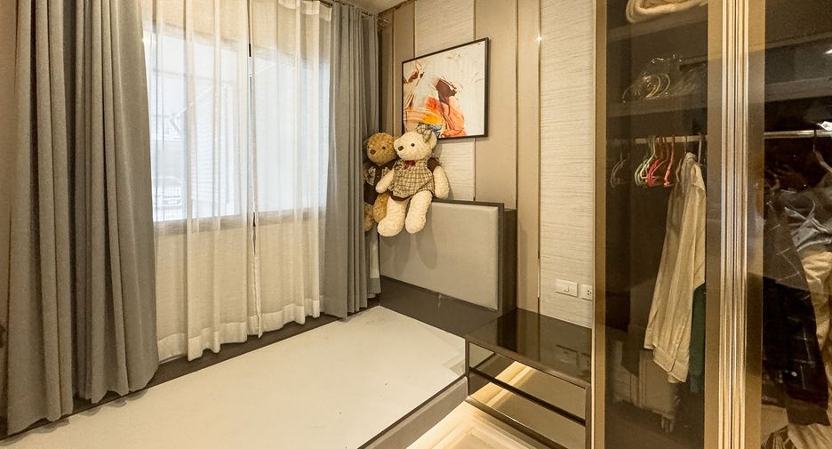 À vendre 4 chambres maison à Bang Khun Thian, Bangkok