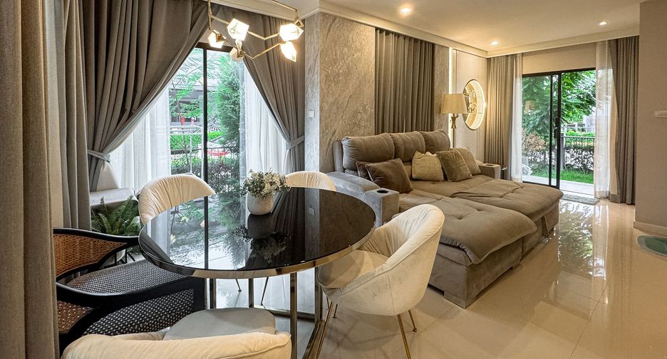 À vendre 4 chambres maison à Bang Khun Thian, Bangkok