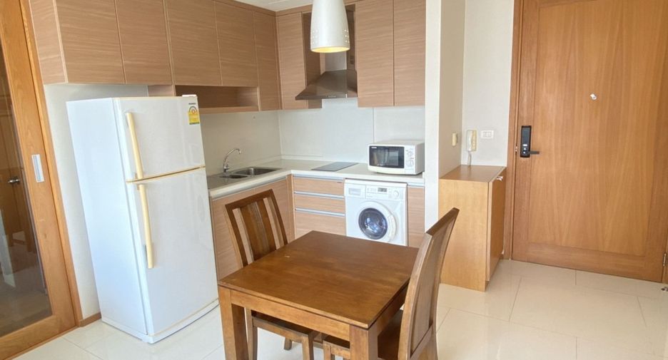 Wohnung zur Miete mit 1 Zimmer in Khlong Toei, Bangkok