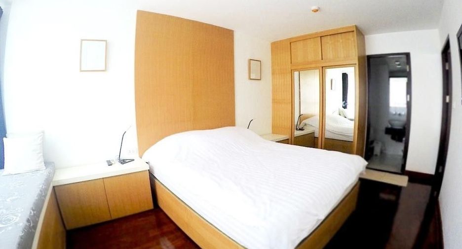 For sale 1 bed condo in Pathum Wan, Bangkok