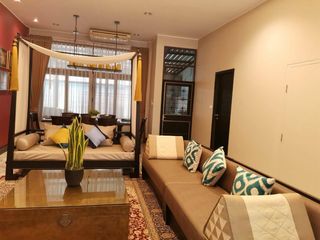 Reihenhaus zur Miete mit 4 Zimmer in Watthana, Bangkok