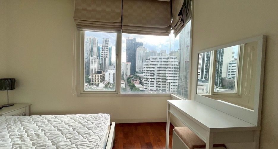 For sale 2 bedrooms condo in Watthana, Bangkok