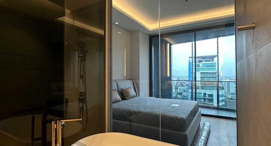 For rent 1 bed condo in Khlong Toei, Bangkok