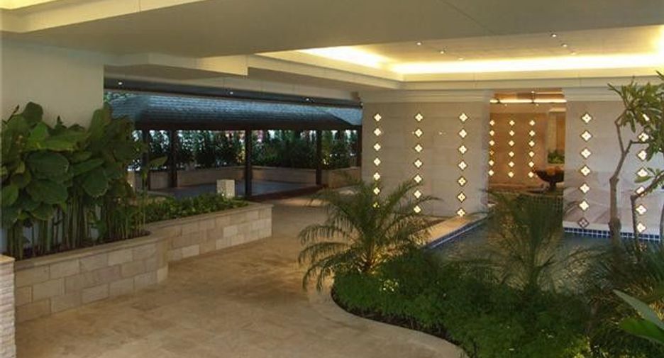 For sale and for rent 2 bedrooms condo in Sathon, Bangkok