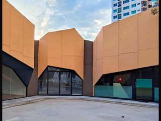 For rent retail Space in Prawet, Bangkok