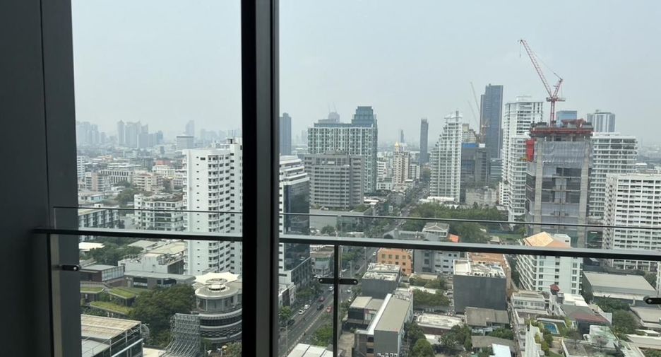 For sale 1 bed condo in Watthana, Bangkok