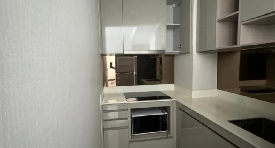 Condo en alquiler de 2 habitaciones en Khlong Toei, Bangkok