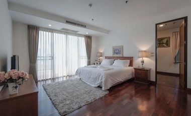 Condo en alquiler de 4 habitaciones en Sathon, Bangkok