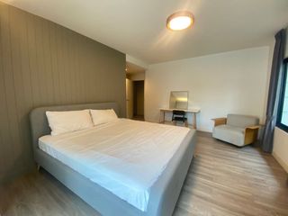 For rent 4 bedrooms apartment in Watthana, Bangkok